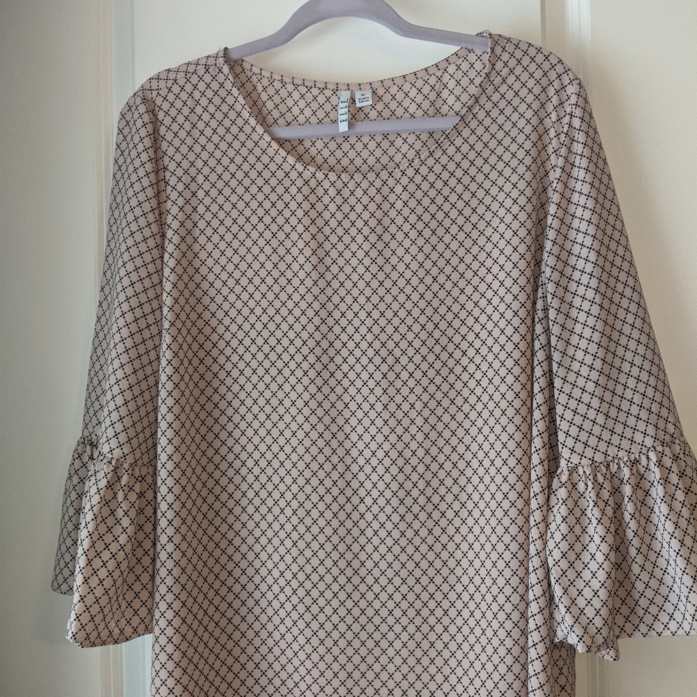 Blush and black bell sleeve blouse